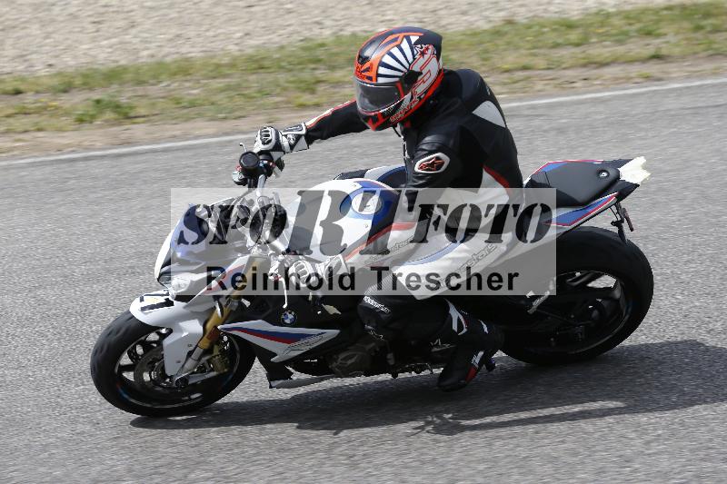 /10 20.04.2026  Pluess Moto Sport ADR/Einsteiger/21
